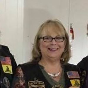 Meet your Posher, Connie